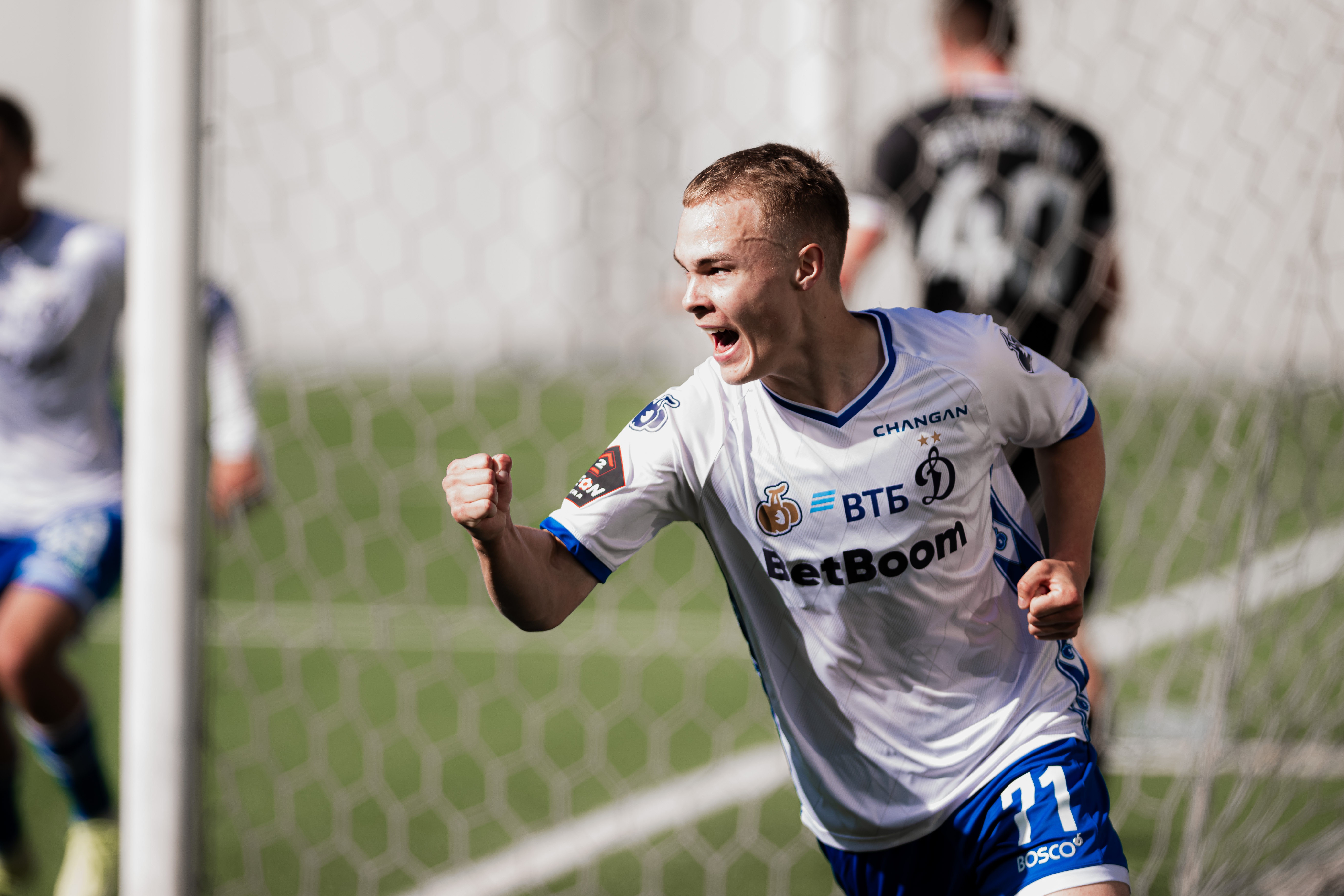 С днём рождения, Артём!