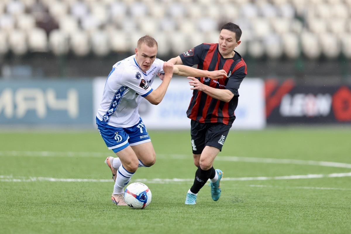 Динамовцы уступили на выезде «Амкару»