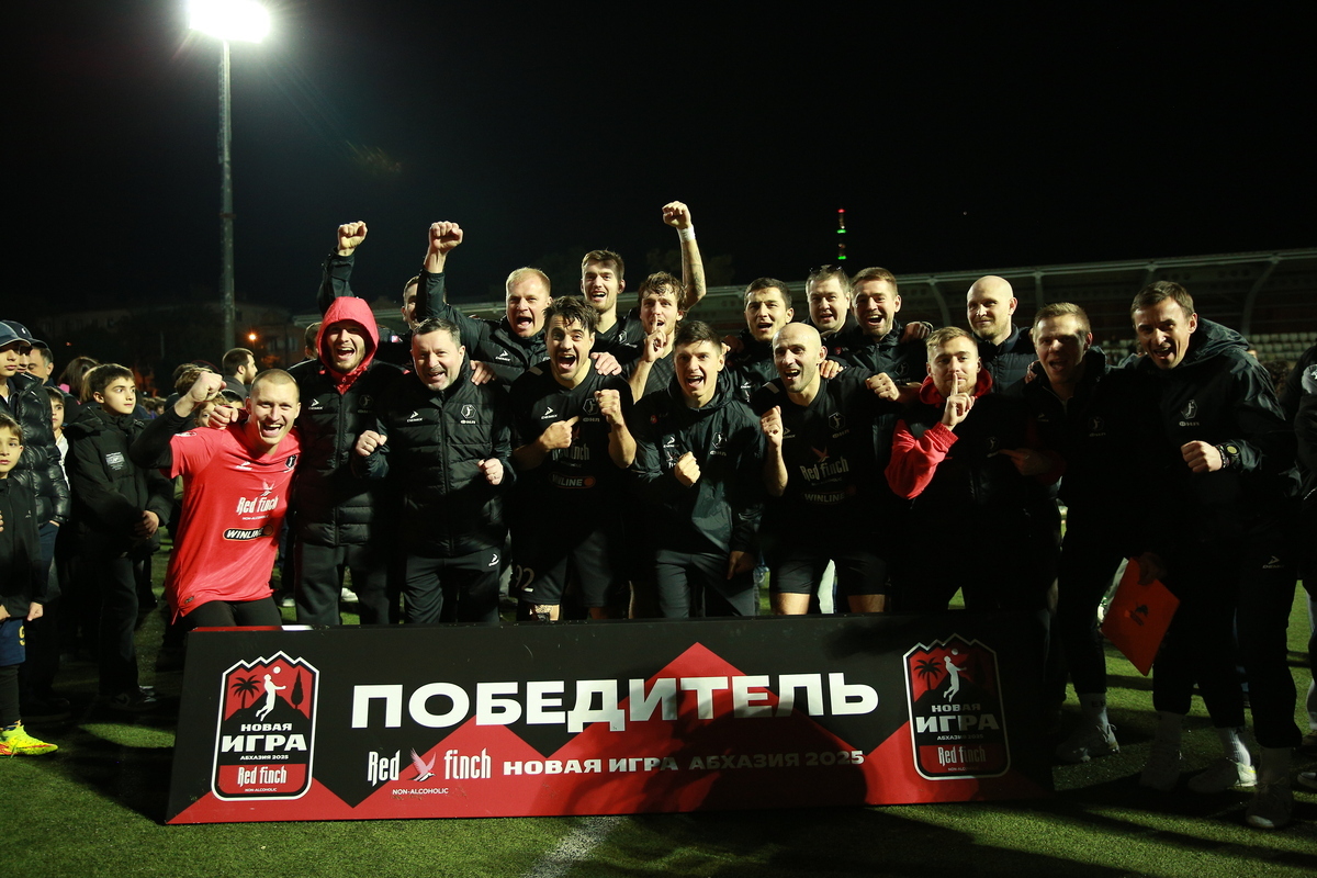 Сборная ФНЛ под руководством штаба Павла Алпатова обыграла сборную Медиалиги